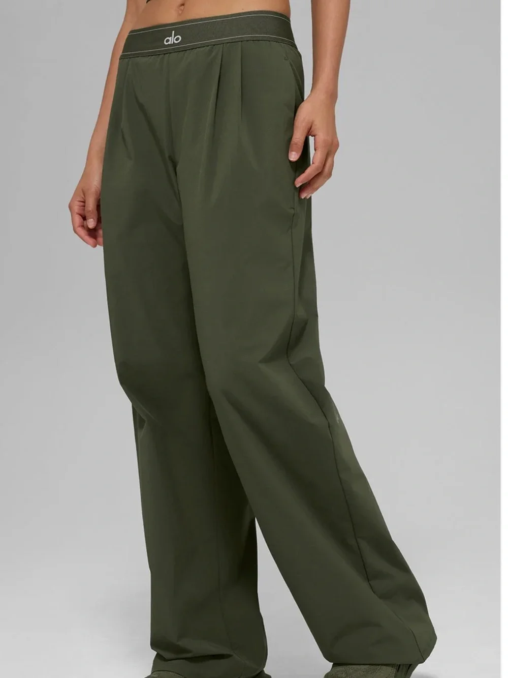 Alo Yoga Suit Up Trouser Long Green Olive XXS NWT